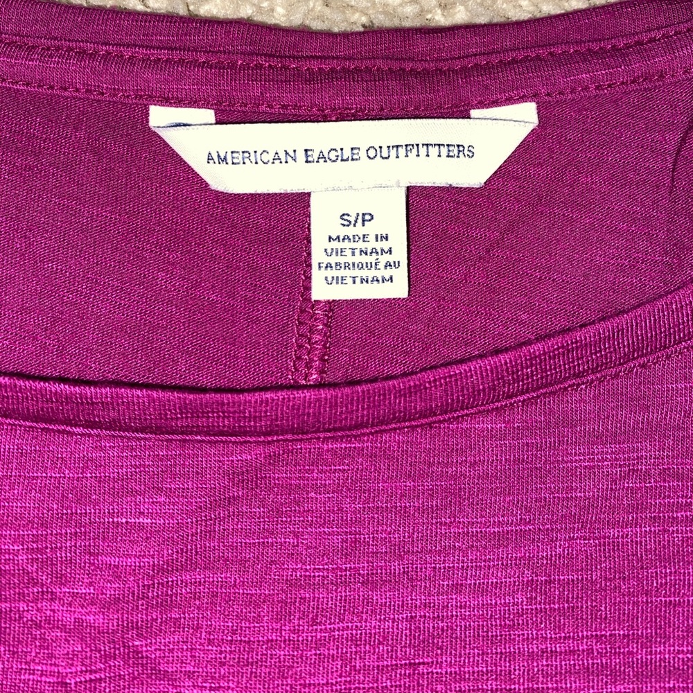 AE Flowy Top - Picture 2 of 2